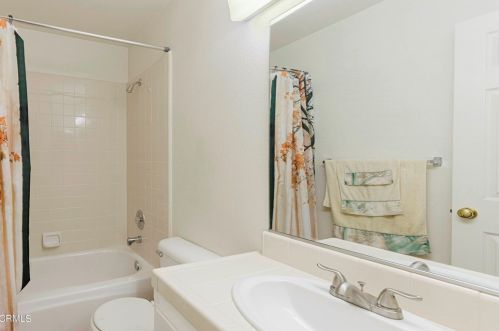 9004 Bremerton Ct, Bakersfield CA 93312-4441 exterior