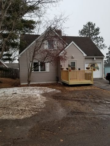 404 Prospect Ave, Scanlon, MN 55720-2332