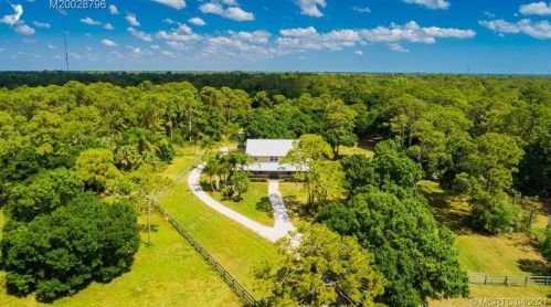4457 Moore St, Palm City, FL 34990-5652