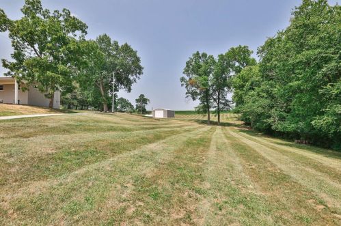 1001 Bay Rd, West Harrison IN  47060-9652 exterior