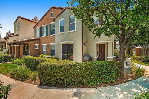 28262 Canterbury Ct, Santa Clarita, CA 91354-1117