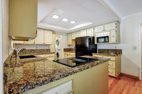 15953 Norlene Way, Grass Valley CA 95949-6877 exterior