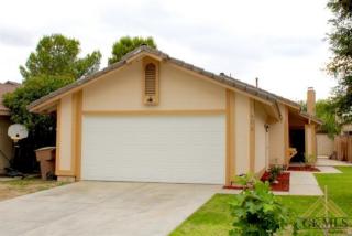 5405 Tupper Ct, Bakersfield, CA 93307-6392