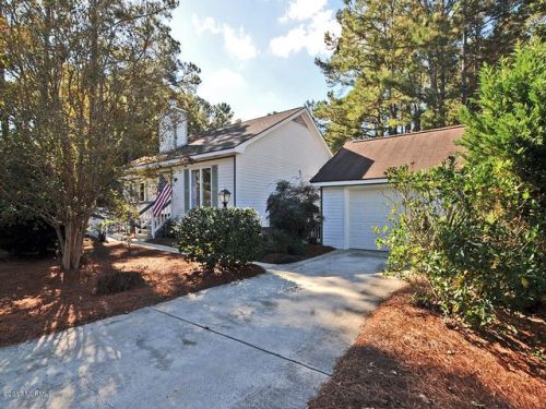 8208 Schooner Pl, Wilmington, NC 28412-3418
