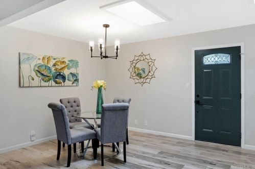 1176 Santa Fe Dr, Encinitas CA  92024-3954 exterior