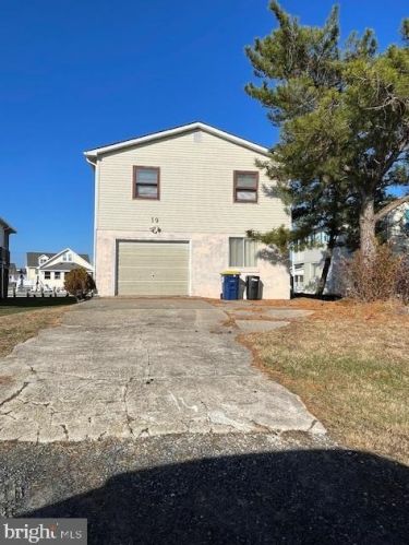 19 High Tide Ln, Selbyville, DE 19944-4545