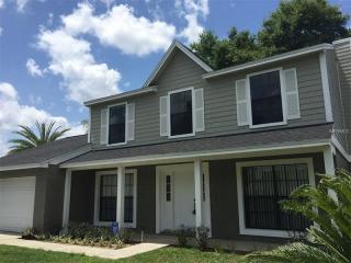 2808 Salter Ct, Orlando, FL 32818-3068