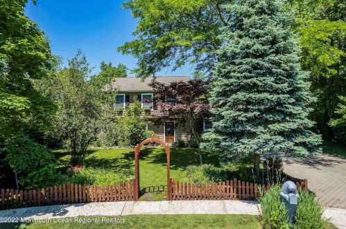 600 Kirk Ln, Bricktown NJ exterior