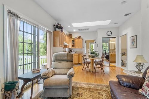 273 Mt Orange Rd, Middletown NY  10940-6771 exterior