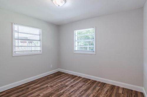 122 Atlas Dr, Apopka FL 32703-4781 exterior