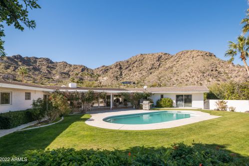 7424 61 St, Scottsdale AZ 85266-8210 exterior