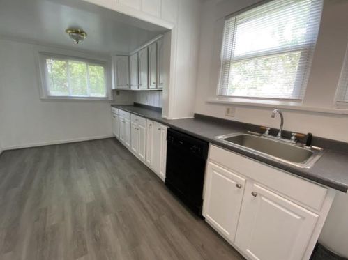 26 Oakland Ave, Homer City, PA 15748-1418