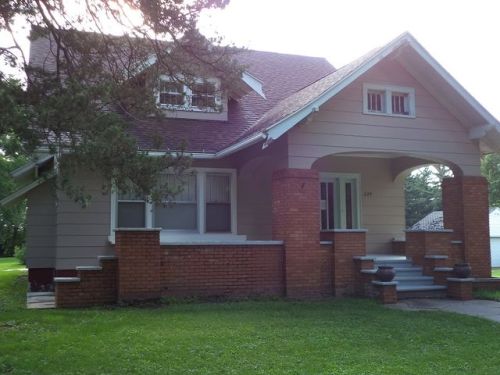 224 Irons St, Keswick, IA 50136-1001