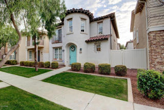 838 Huish Dr, Gilbert, AZ 85296-1479
