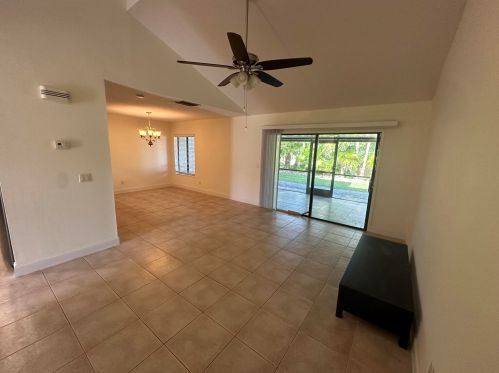 1659 Crossing Cir, Palm City FL  34990-2465 exterior