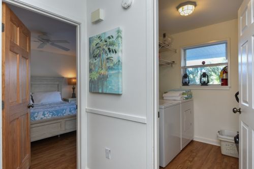 1017 Pne Ave, Saint George Island FL  32328-2416 exterior