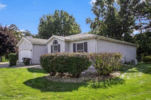 14524 Flamingo Ct, Mishawaka IN  46545-1822 exterior