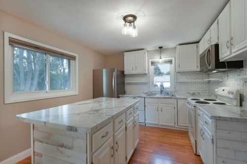 1592 106th Ave, Minneapolis, MN 55433-6309