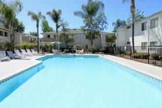 12905 Mapleview St, Lakeside CA  92040-2037 exterior