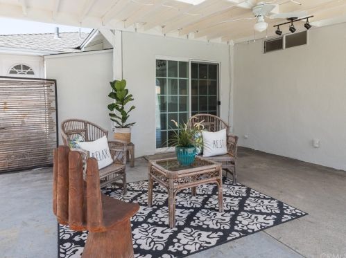 14608 Fonthill Ave, Hawthorne CA  90250-8460 exterior