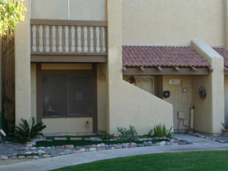 5813 Acoma Dr, Glendale, AZ 85306-4224