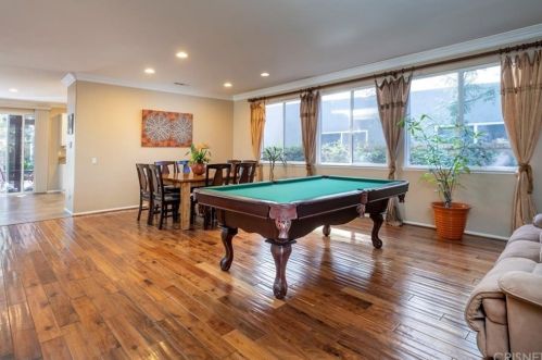 29236 Discovery Ridge Dr, Santa Clarita CA  91390-5761 exterior