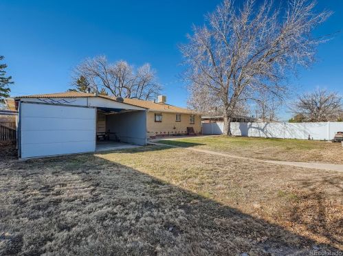 8581 104 Ave, Henderson CO 80640-8948 exterior