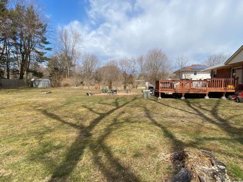 672 Larkfield Rd, Elwood NY  11731-5914 exterior