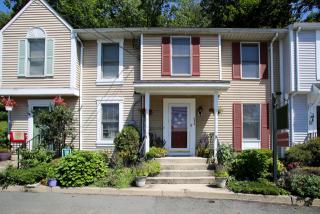 214 Main St, West Amwell, NJ 08530-1809
