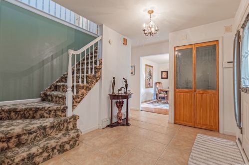 119 Rustic Rd, South Setauket, NY 11720-4067