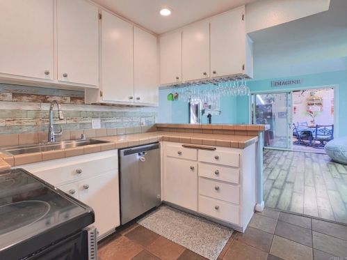 10283 Caminito Toronjo, San Diego CA 92131-2013 exterior