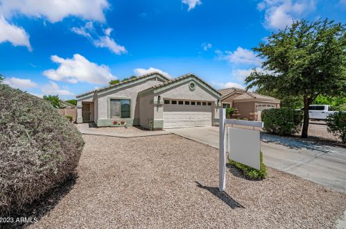 39215 Kelley Cir, San Tan Valley, AZ 85140-5702
