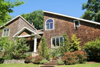 50 Sleepy Hollow Rd, Ridgefield, CT 06877-2325