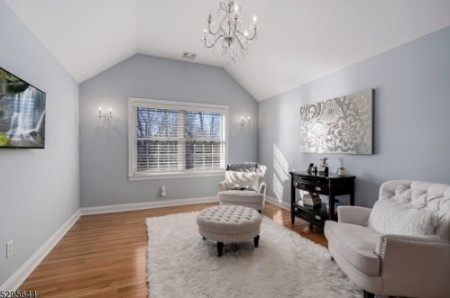 409 Beverwyck Rd, Parsippany NJ  07054-1537 exterior