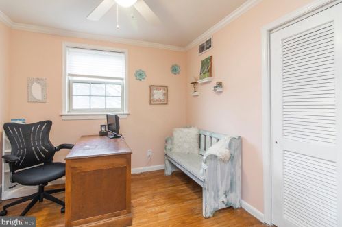 1611 Buttonwood Rd, Flourtown PA  19031-2202 exterior