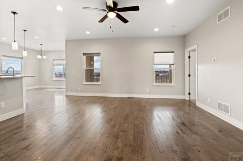 965 Rosa Linda Dr, Pueblo CO  81007-2099 exterior