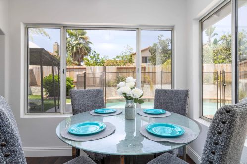 8886 La Cartera St, San Diego CA 92129-3310 exterior