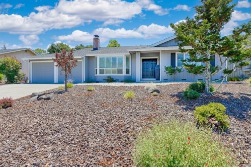 7284 Oakmont Dr, Santa Rosa, CA 95409-6343