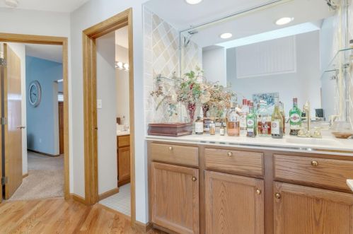647 Brookside Dr, Crown Point IN  46307-4369 exterior