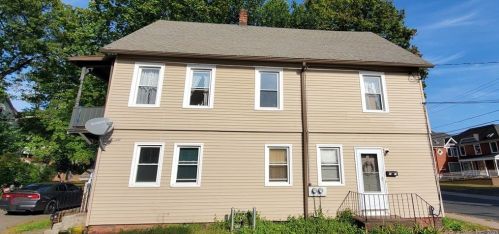 59 Bissell St, Manchester, CT 06040-5303