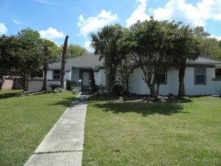 2114 Foxford St, Cantonment, FL 32533-6851