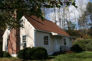 2257 Gap View Dr, East Stroudsburg PA  18301-7860 exterior