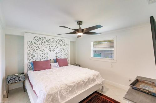 529 100th Ave, Naples FL  34108-2235 exterior