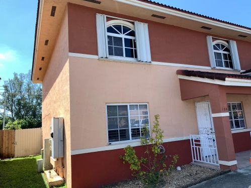 6817 36th Ave, Hialeah, FL 33018-2977