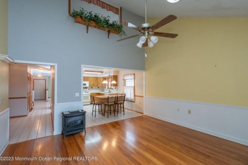 30 Baker Dr, Jackson Twp NJ  08527 exterior