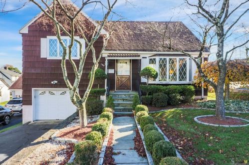 169 Regent St, Rye Brook, NY 10573-3031