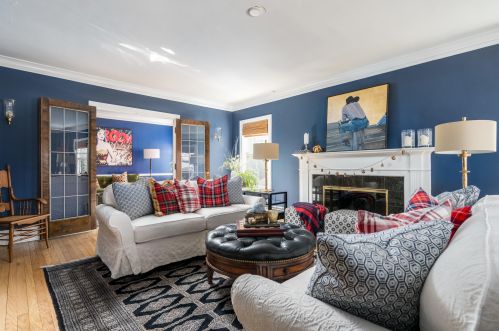 4460 Farwell Ave, Milwaukee WI  53211-1759 exterior