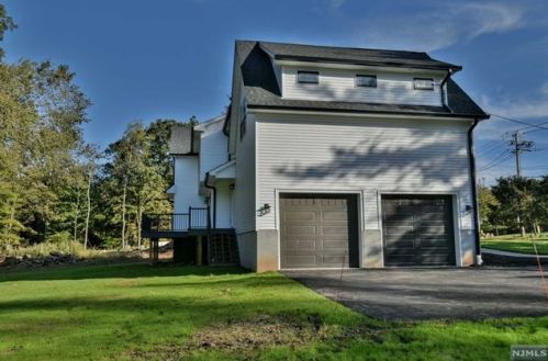 767 Darlington Ave, Mahwah NJ  07430-2612 exterior