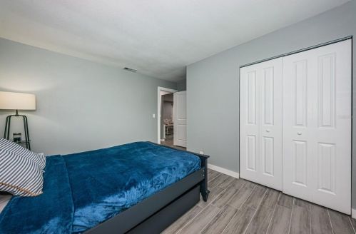 5604 102nd Ave, Pinellas Park FL  33782-3306 exterior