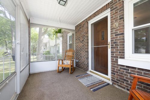 341 20th St, La Crosse WI  54601-5065 exterior